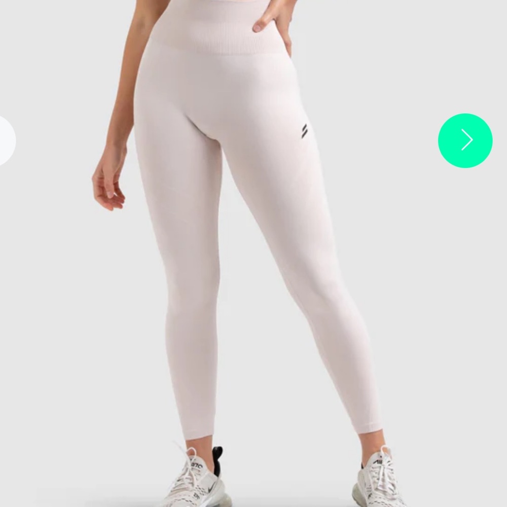 DOYOUEVEN- Hyperflex 2 Leggings - Ivory White (Size Medium)